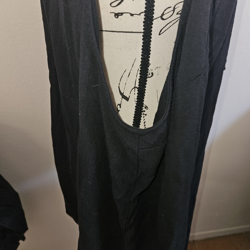 Torrid Womans Black Sleeveless Blouse Size 5 - Picture 8 of 13